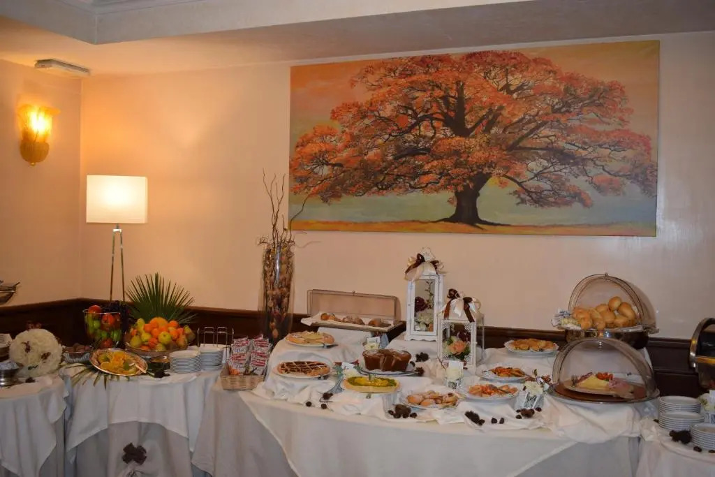 Roma Domus Hotel