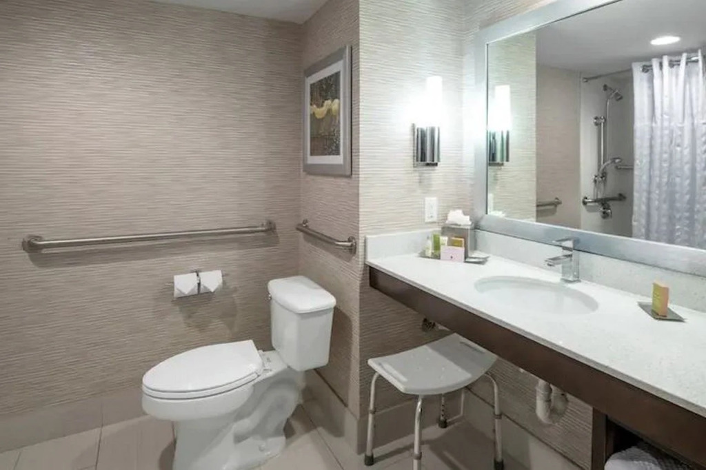 DoubleTree by Hilton Hotel Jacksonville Airport