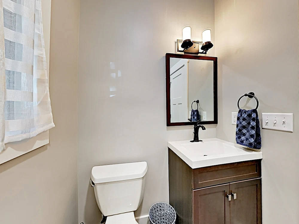 New Listing! Brand-new Near Downtown 3 Bedroom Home