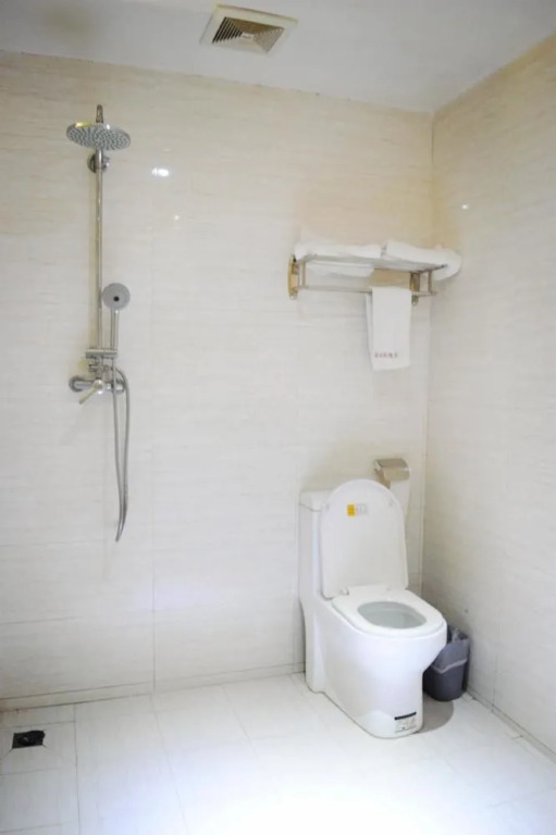 Chongqing Huahai Fashionable Hotel