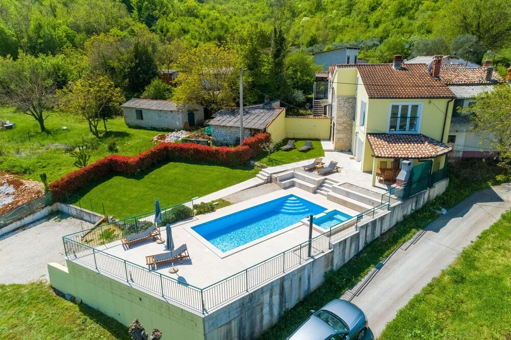 Villa Ana