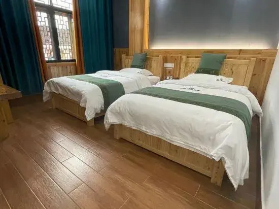 Furongzhen Chunqiu Dianjing Homestay