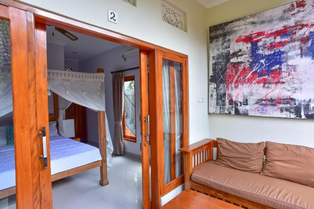 Suryadina Guest House