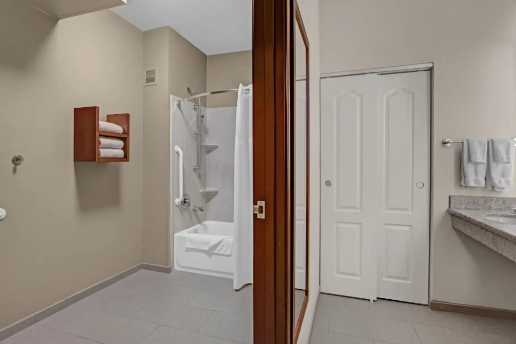 Staybridge Suites Salt Lake-West Valley City by IHG