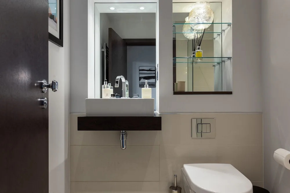 East Putney 2 Bedroom Apartment