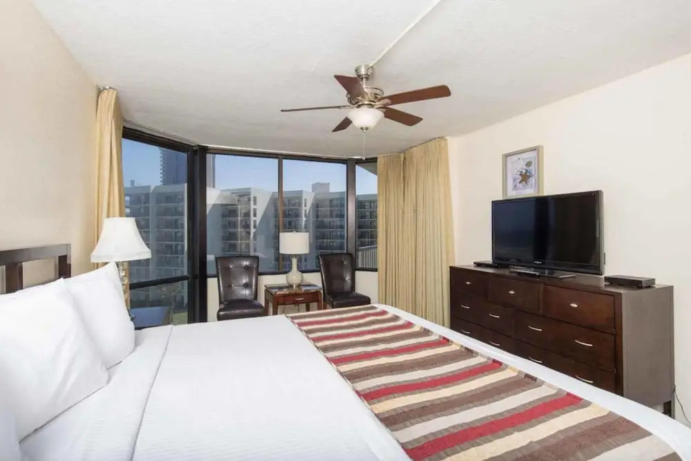 Saida Royale Condominium 9069
