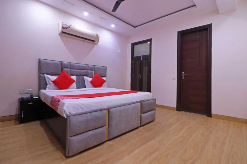 Pari Residency hotel