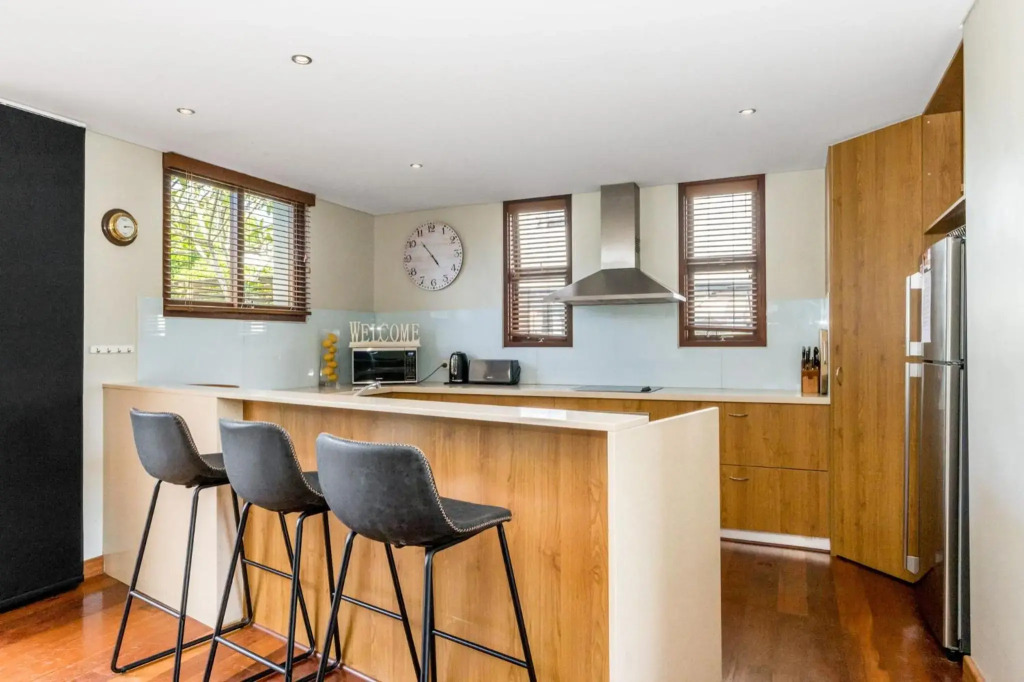 Byron Bay Accom Unit 6 21-25 Fletcher Street - A Seventh Heaven