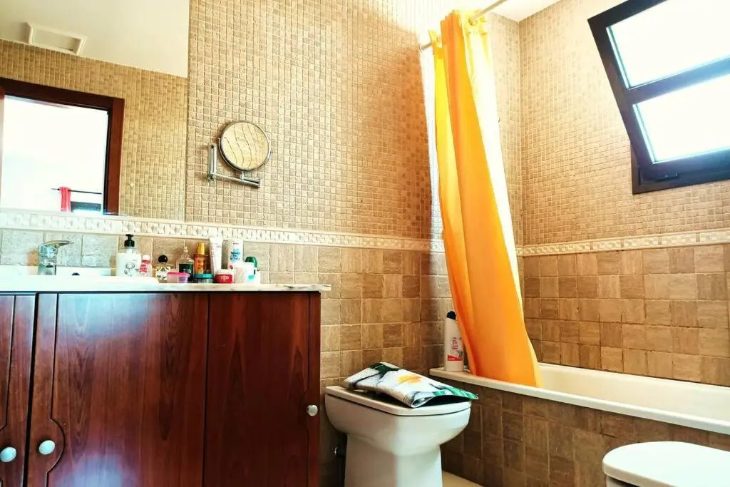 Casa Shakka Rocka: Lux Villa with Pool and View