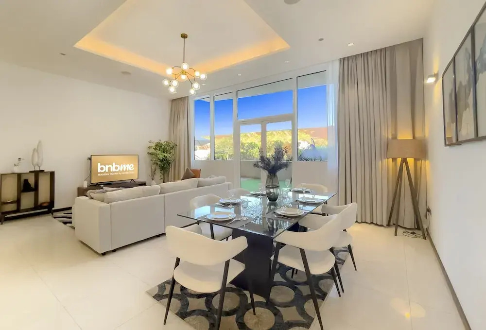3B-Tiaraaquamarine-505 By Bnbmehomes