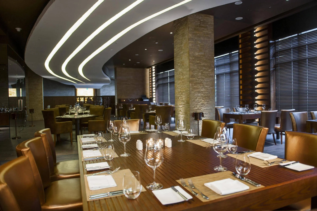 Sofitel The Palm, Дубай, Курорт и Спа