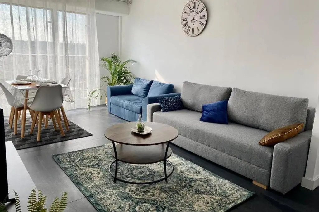 Grand F2 de 47m² au 15ème étage dans une résidence très calme