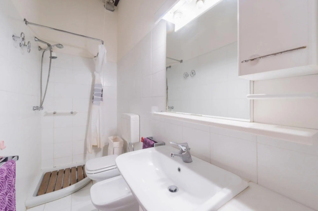 Aragosta apartment sleeps 4/6 in the heart of Marina di Campo-TRILOCALE ARAGOSTA