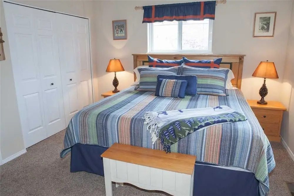 Powder Village Condominium I4