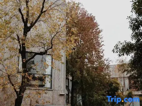 ThreeLogy Cafe&Craft