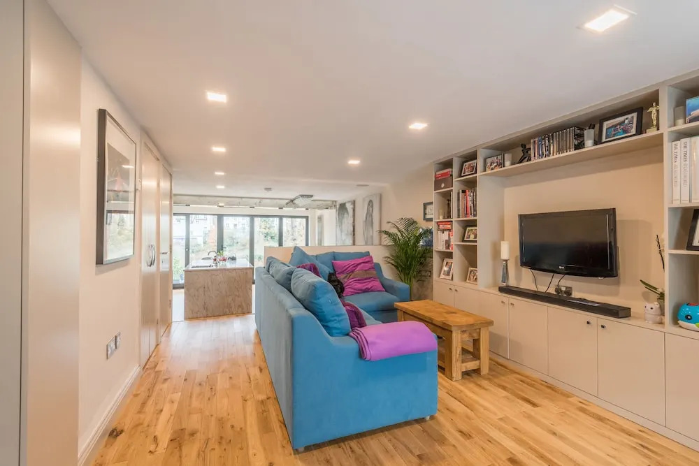 Bright Family Home in Primrose Hill