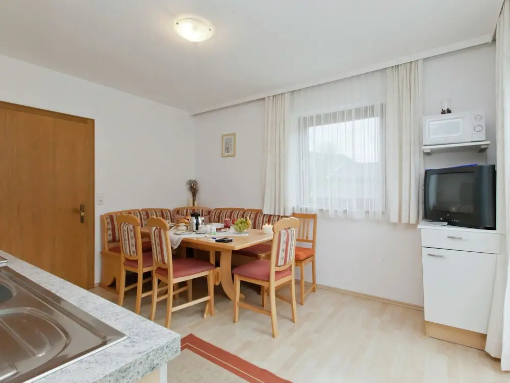 Beautiful Apartment With Large, Sunny Balcony