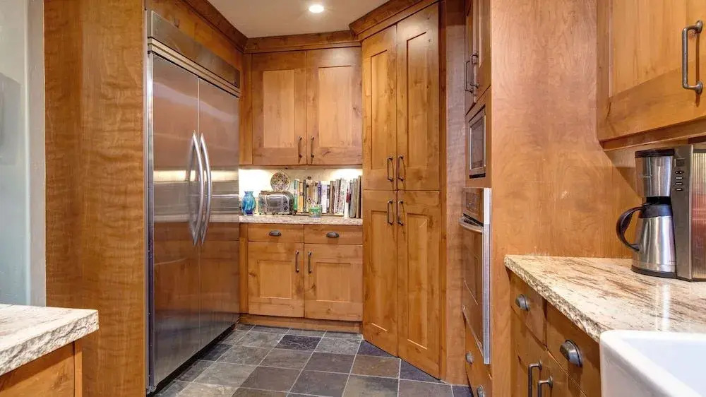 Charming Stone Home DV Drive