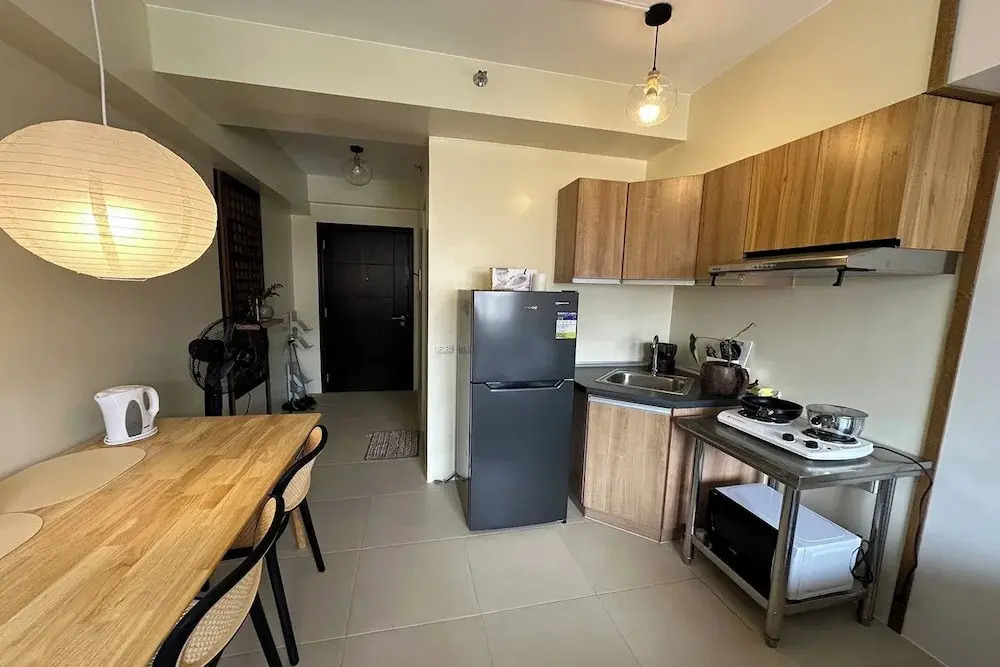 Avida Units Staycation near Ayala Serin Tagaytay