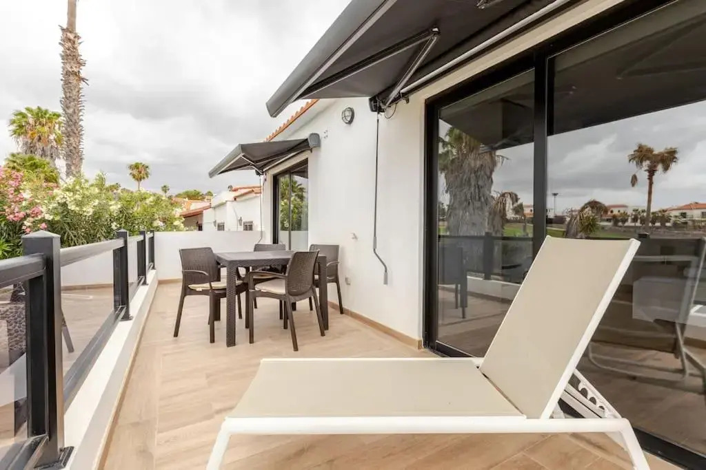 Apartamento en complejo residencial con piscina