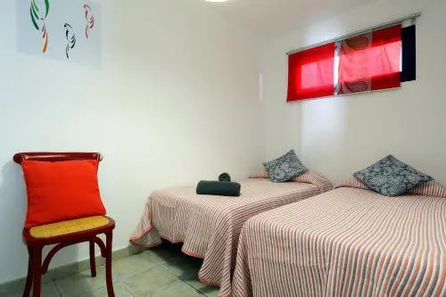 Lanza Coloradas 20, heated pool