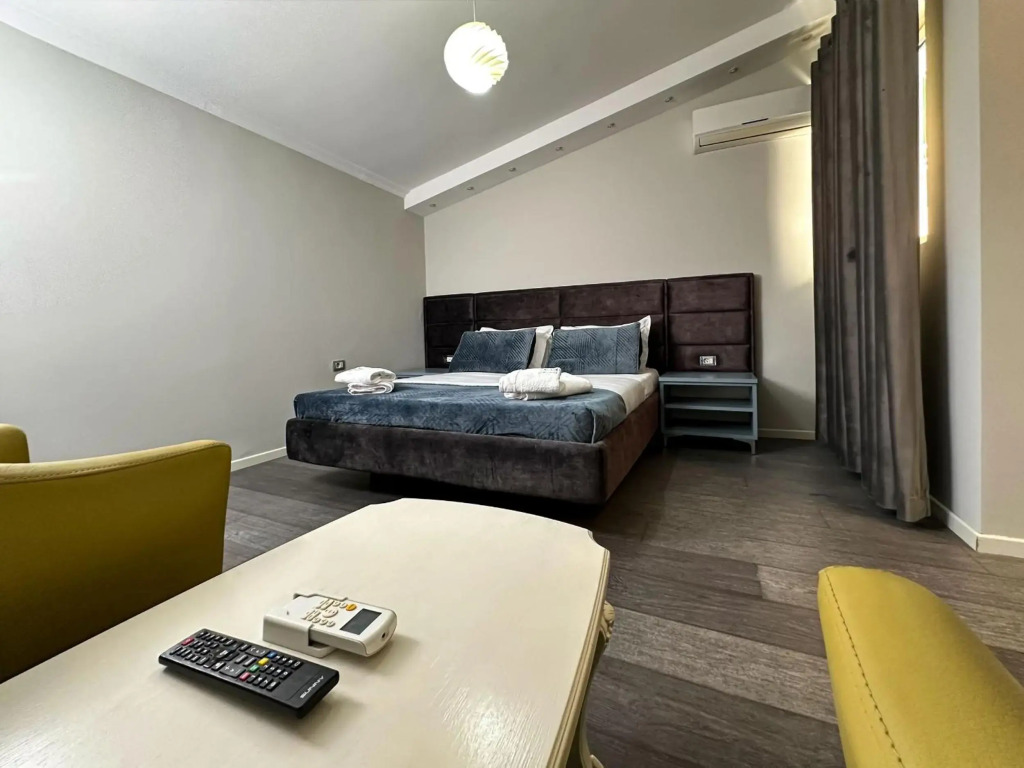 Eden hostel