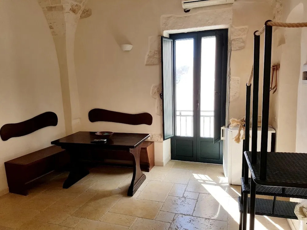 Studio in Ostuni, With Wonderful City View and Furnished Terrace - 7 k