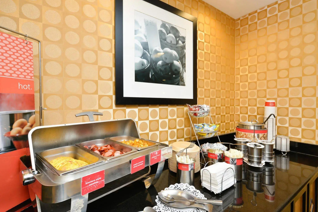 Hampton Inn Utica