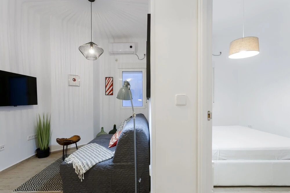 Dobo Rooms - Ronda de Segovia Apartments