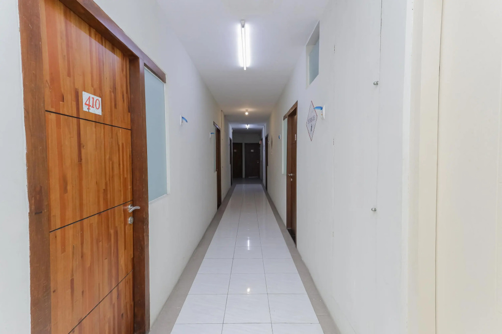 Urbanview Hotel K-15 Surabaya