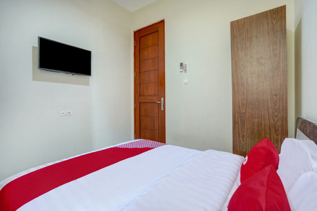 RedDoorz Syariah near Bypass Krian