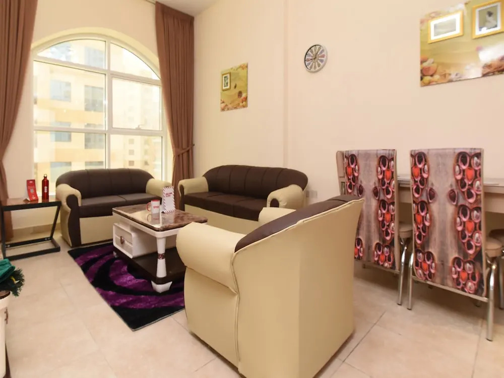 OYO 575 Home Capitol tower 11