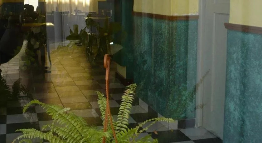 Hotel San Cayetano