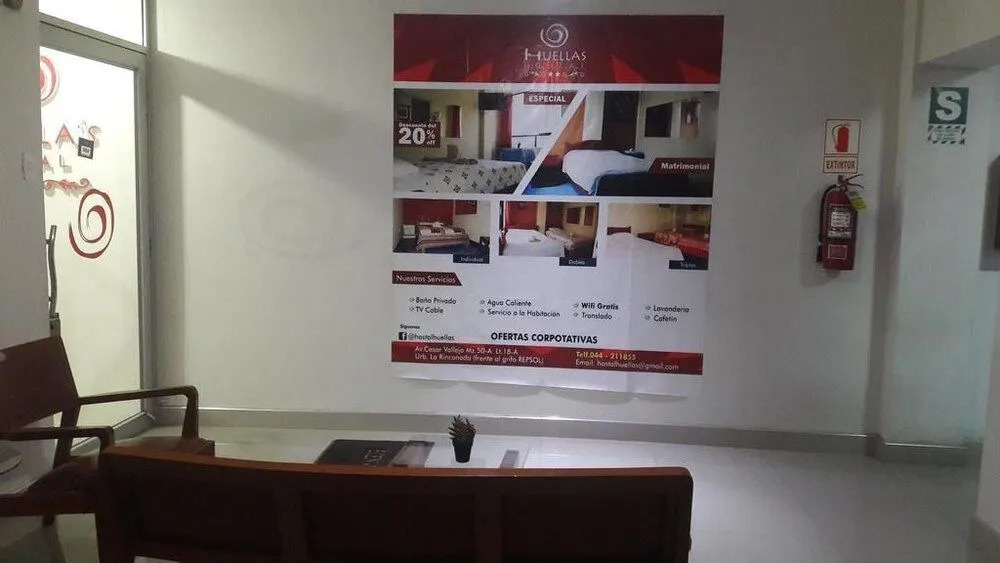 Hostal Huella's