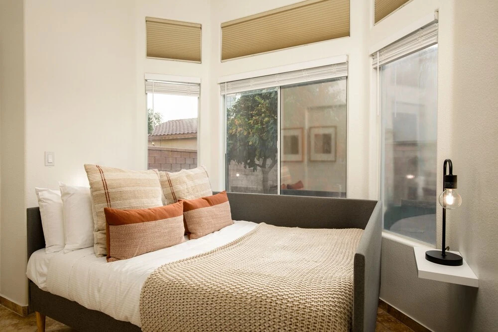 Petit Sahara by Avantstay Desert Escape w/ Pool, Outdoor Dining & Table Tennis!