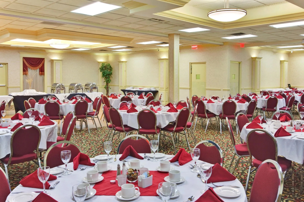 Holiday Inn Hotel Peterborough Waterfront by IHG