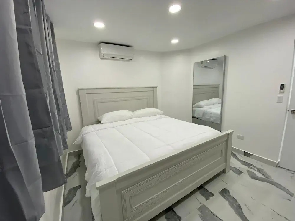 The Sapphire Suite
