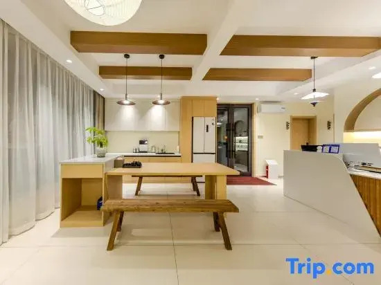 Yunyou Light Luxury Homestay (Burqin Branch)