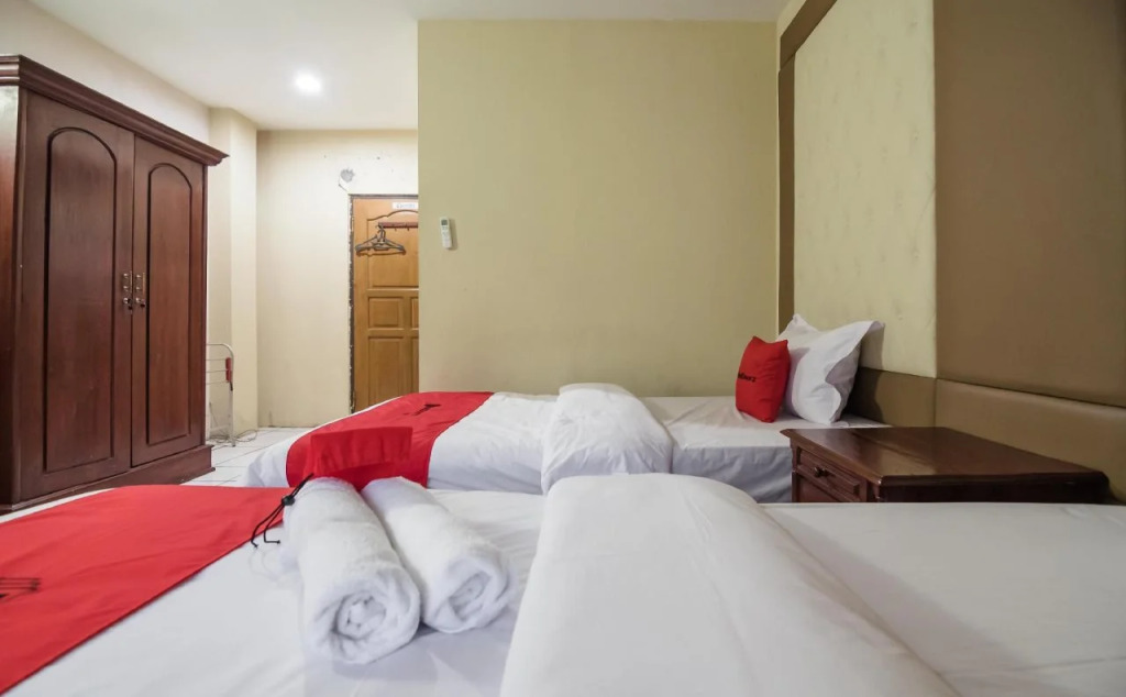 Hotel Graha Dinar by Reddoorz