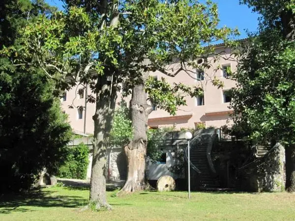 Le Mas De Cluny
