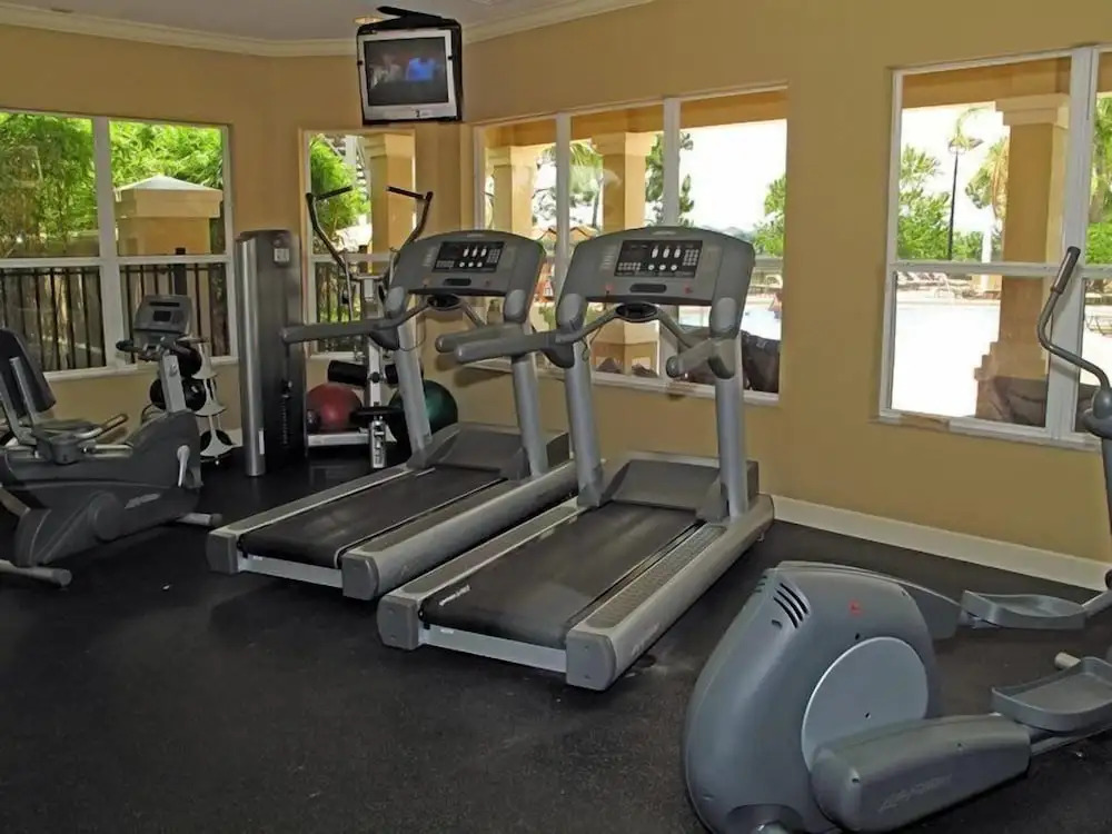 Lovely 4 Bedroom 4 Bath Pool Home in Kissimmee Resort