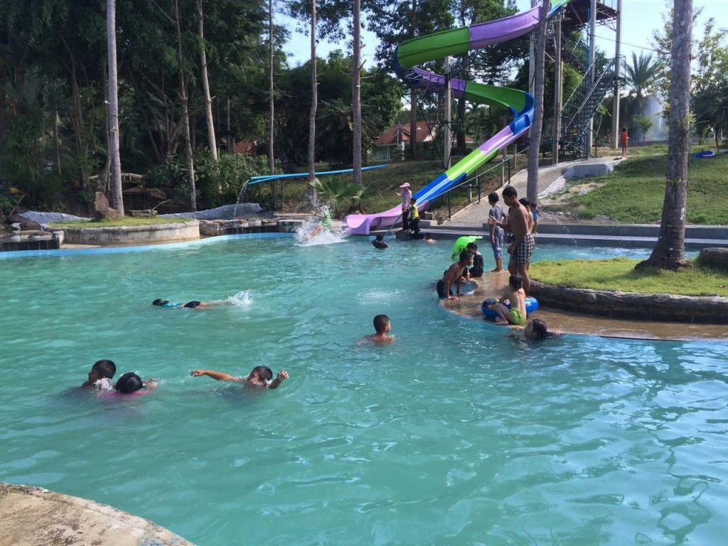 Ranong Resort and Laguna
