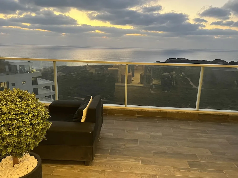 Prince Palace Netanya South Beach