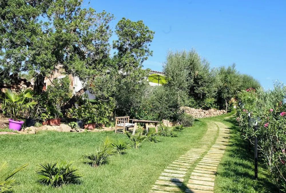 ISS Travel, Stazzu Fioritu - ground floor apartments with sea view
