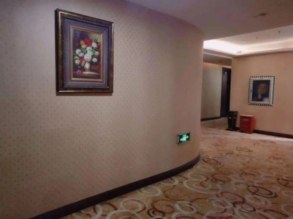Sakesi Hotel