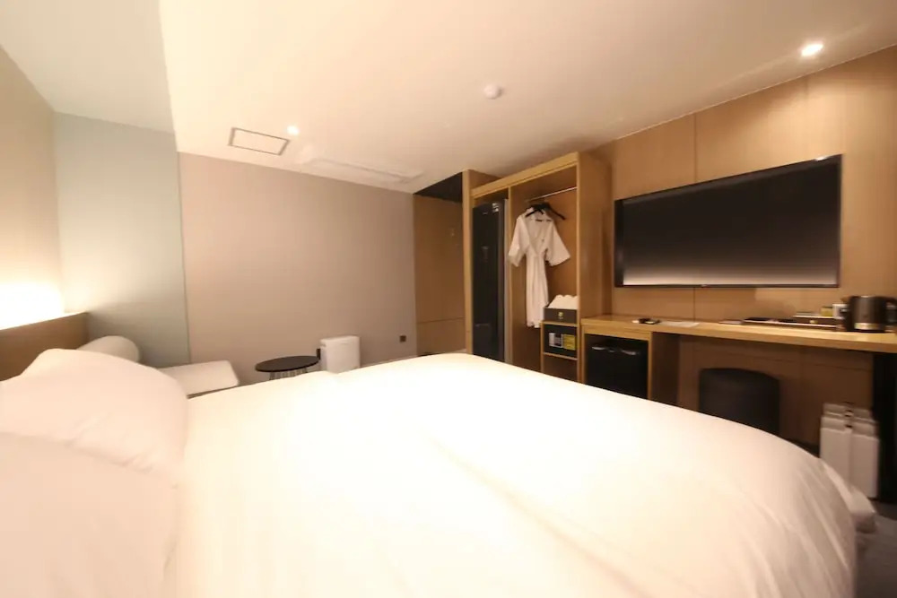 Busan Sasang The Van Hotel