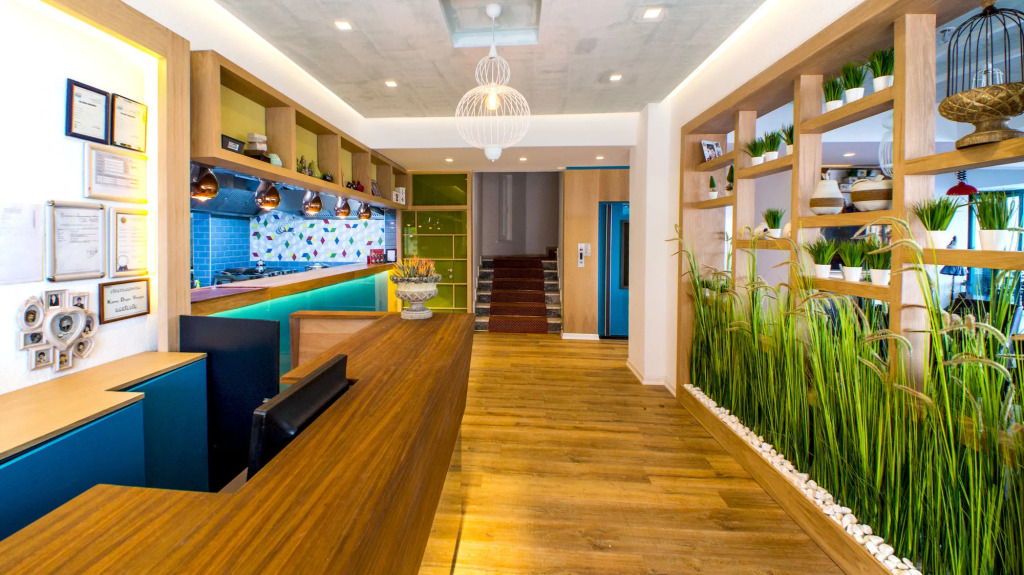 Honeymoon Hotel