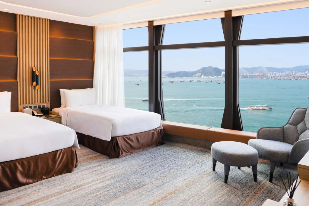 Oasis Aurum 181 Hotel