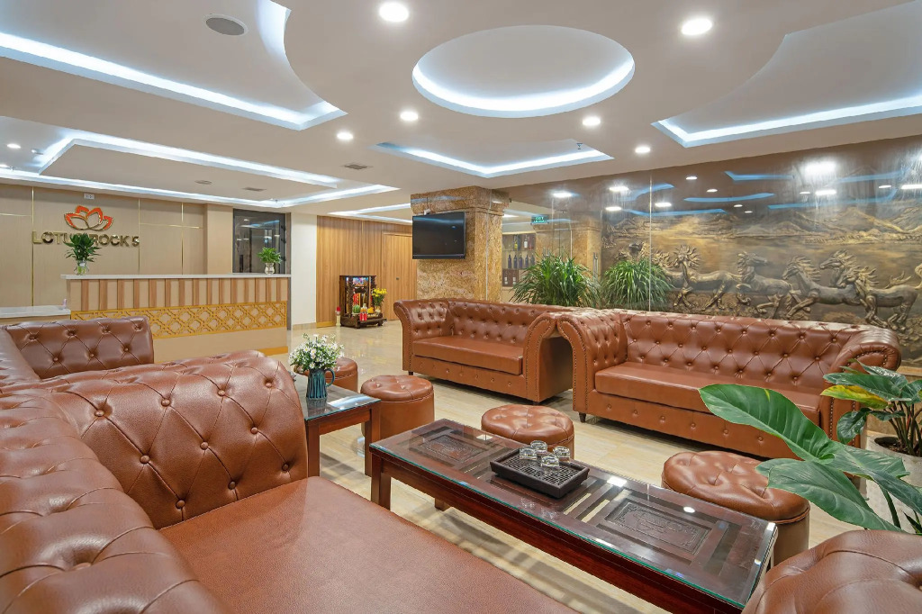 Lotus Rock 05 Hotel