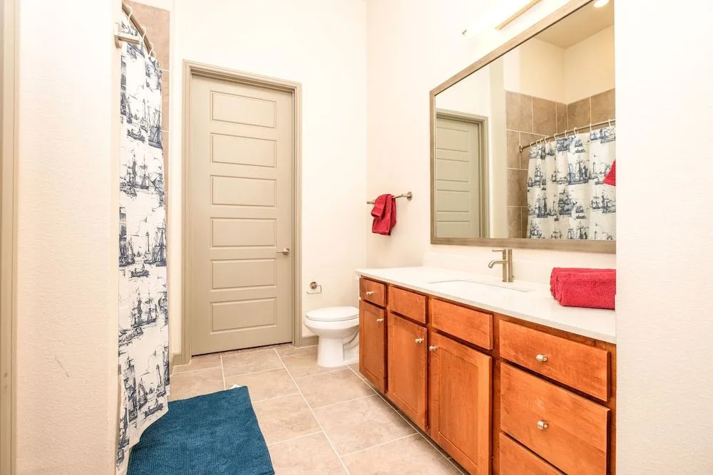 CrashPad Downtown Houston